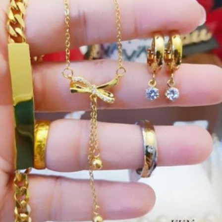 Titanium Set Perhiasan Wanita Terlaris TS004