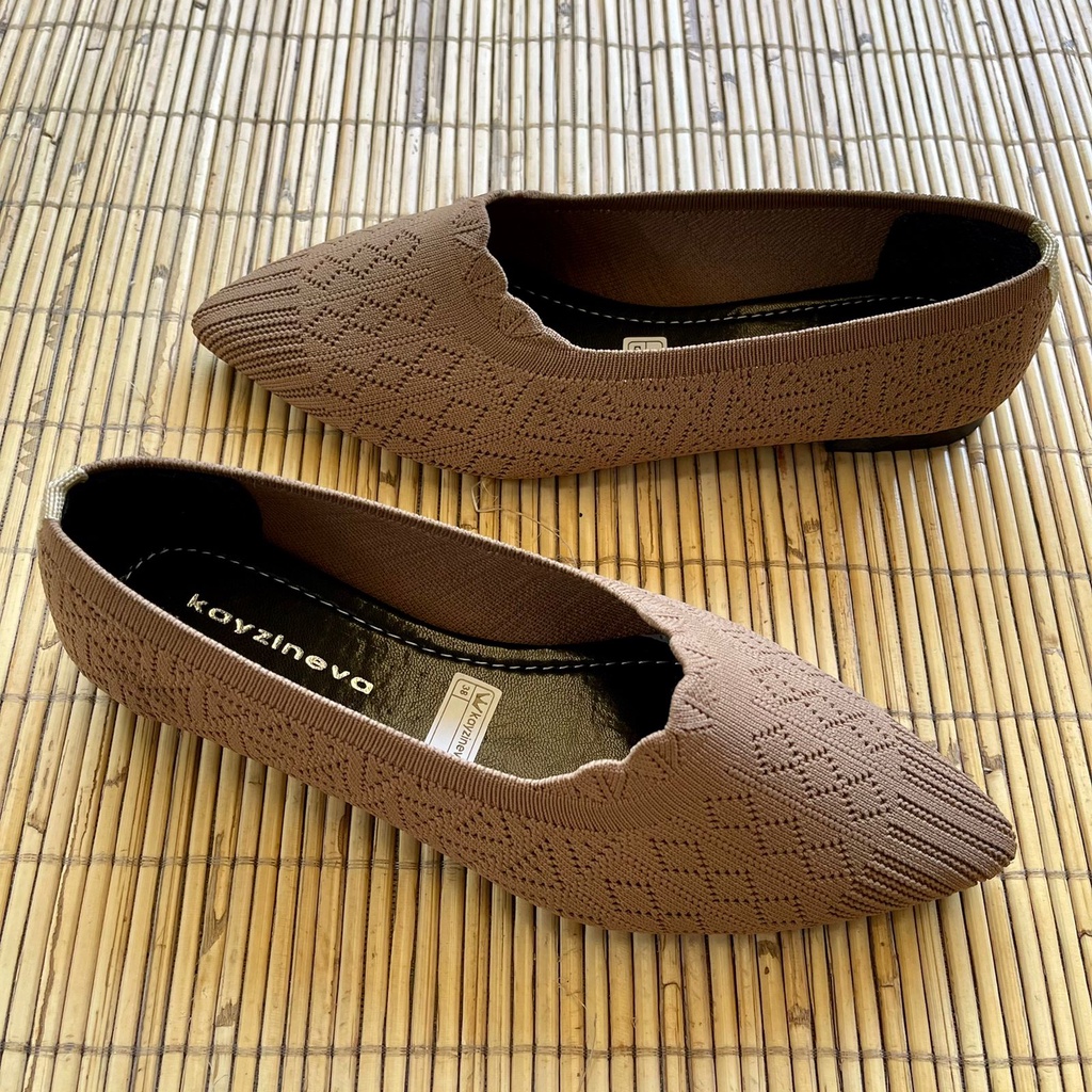 Kayzineva Sepatu Flat Rajut Wanita Import DD10