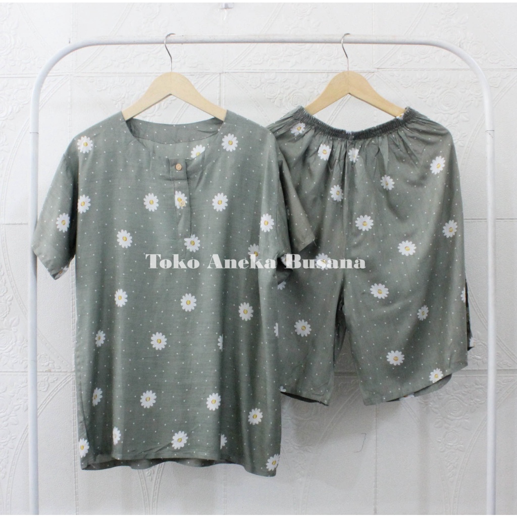 Setelan Baju Tidur Piyama Pendek Motif Daun Warna Bahan Rayon