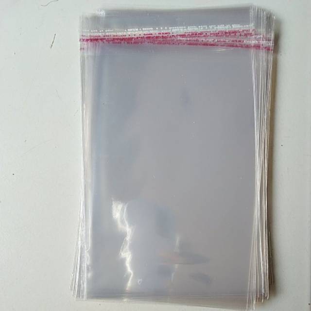 

Plastik lem UK 15x21 isi 100 lembar