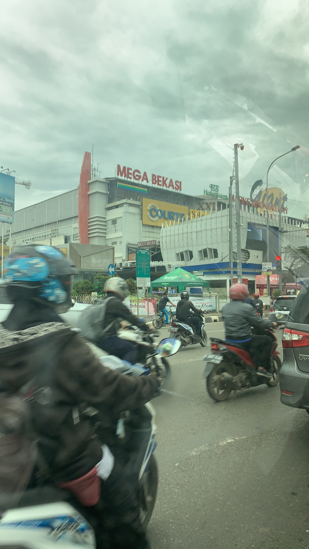 Slinger Tinsel Hiasan Hijau Salju Lingkaran Pohon Natal Dekorasi Christmas