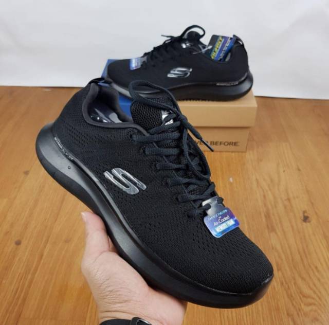 Skechers pria Quantum flex man / Sepatu Skechers quantum flex road