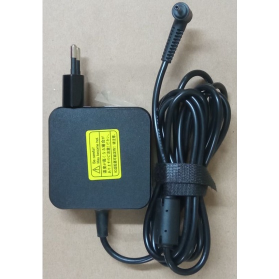 Adaptor Charger Asus Kotak 19V 2.37A DC 3.0*1.0 mm