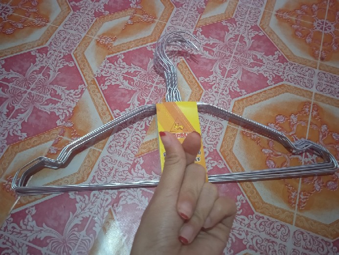 Hanger Baju Stainless