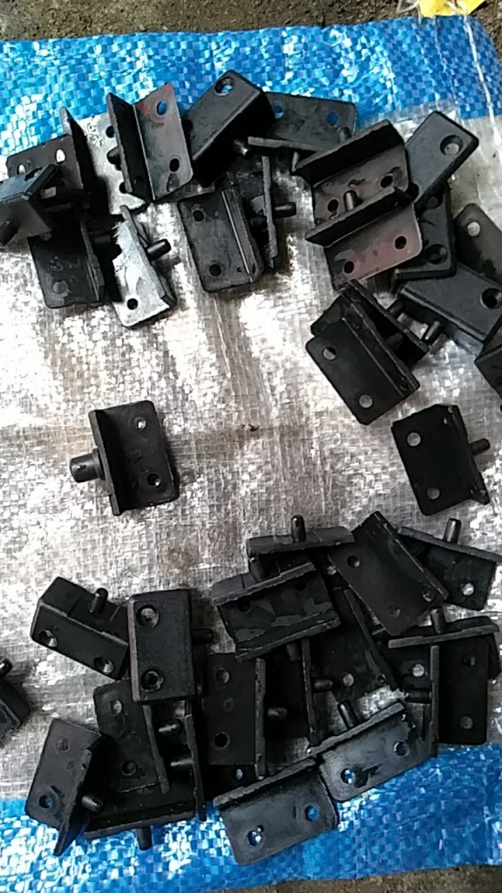 Engsel Pivot Pintu 12mm / Engsel Tanam Plastik