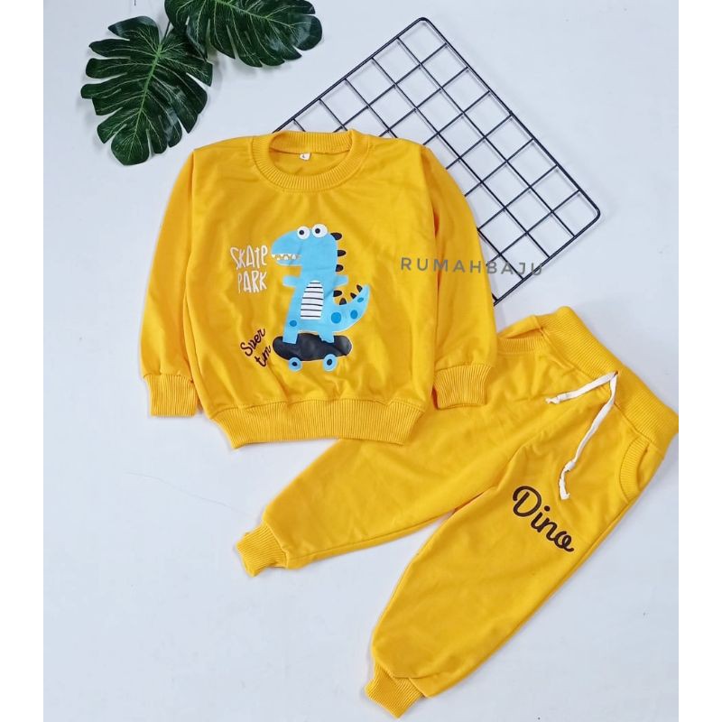 SETELAN SPORT KARAKTER / SETELAN ANAK CEWEK-COWOK-KUNING DINO