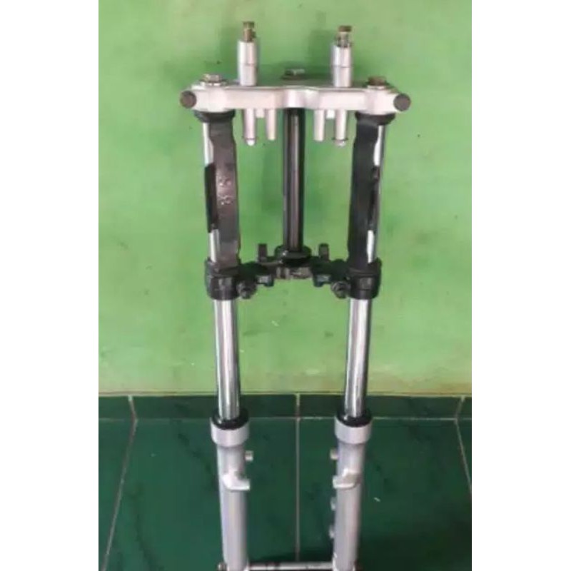 ShockBreaker Shock Depan SUZUKI THUNDER 125 Original Copotan Motor