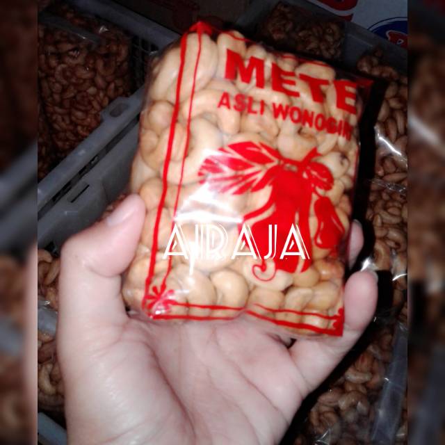 

KACANG METE GORENG 250 gram