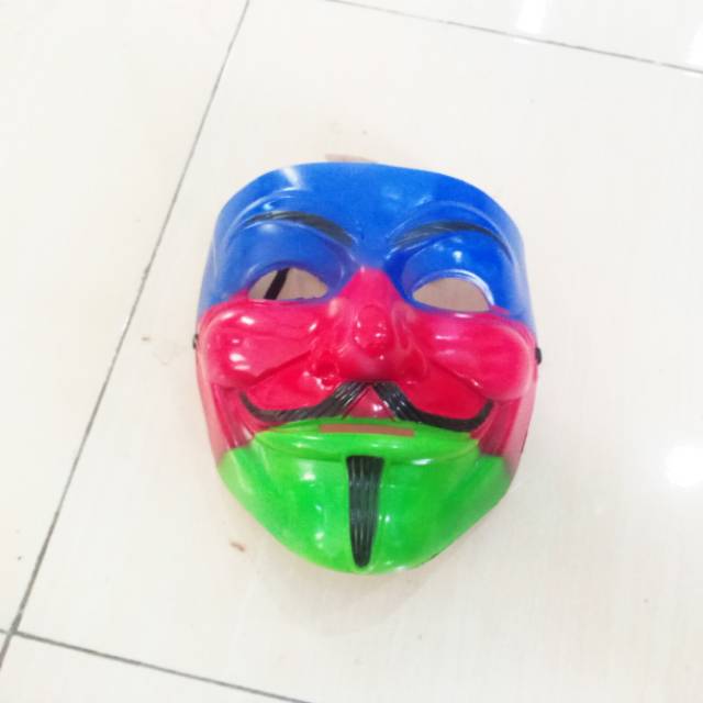 Topeng anonymous warna topeng anonymous
