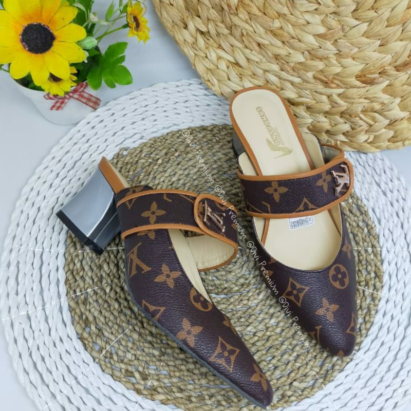 PROMO 12.12 BIGSALE Sandal Wanita Lo*ise Vui*ton - Heels Elegan - Sandal desain terbaru untuk kondangan pesta Pd376