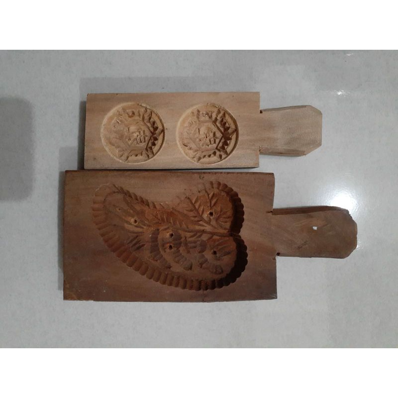 Cet Kue Ku /Kue Angku Kayu