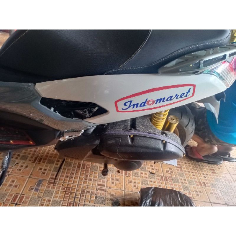 

cutting sticker indomaret