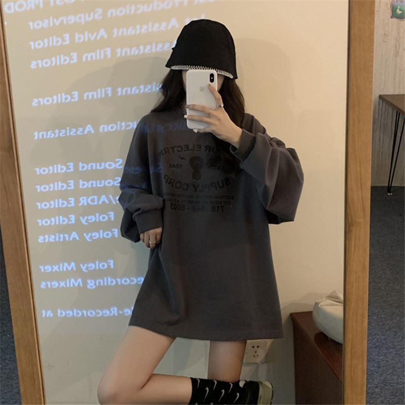 Sweater Cetak Huruf Longgar Musim Gugur Baru Untuk Wanita 2 Warna