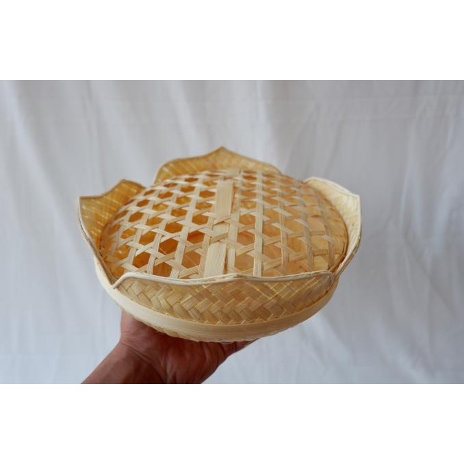 

BAYAR DITEMPAT Besek/Box Hampers/Hantaran/Parsel Bambu Bentuk Teratai Diameter 25cm PALING LAKU