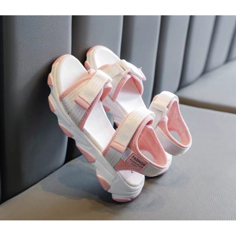 DCAL SANDAL TALI ANAK AP09