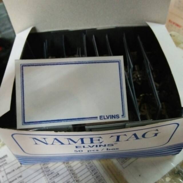 

Name Tag elvins pejepit isi 50 pcs