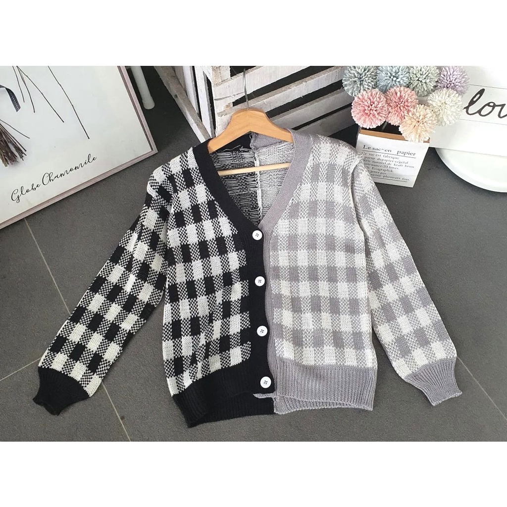 LYLIA TWOTONE MOTIF CARDIGAN KNIT | CARDIGAN RAJUT CROP | RAJUT KOTAK-KOTA PREMIUM