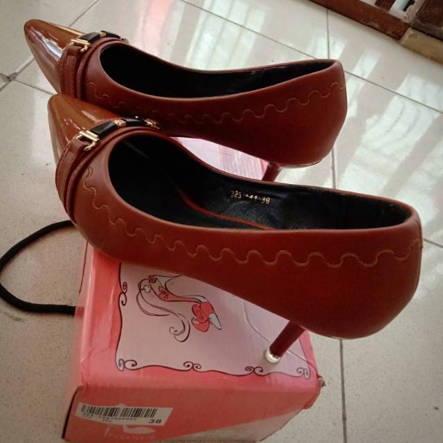 Sepatu High Heels - Shoes Treasure