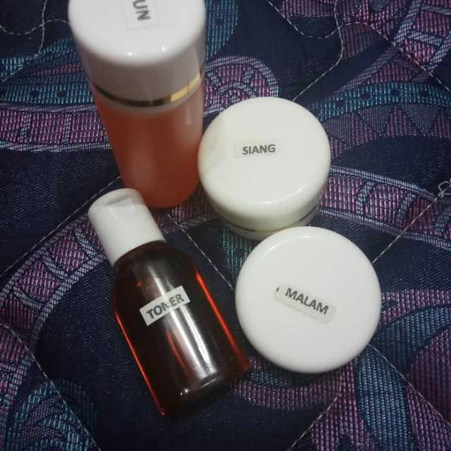 

creammukaHN#creamoriginal#pemutihmuka#pencerahmuka#creamglowing