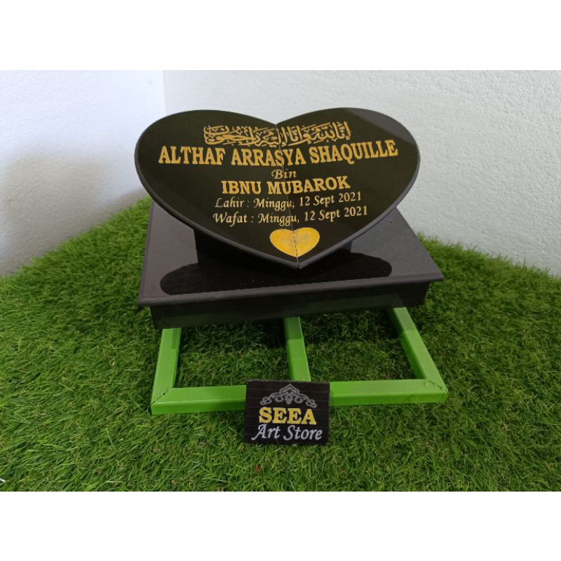 BATU NISAN MAKAM GRNIT TILEMOTIF BENTUK LOVE + PACKING KAYU