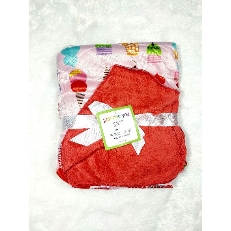 Blanket Carter Df / just one you/ kolaco/Selimut Carter Tanpa Topi Double Fleece