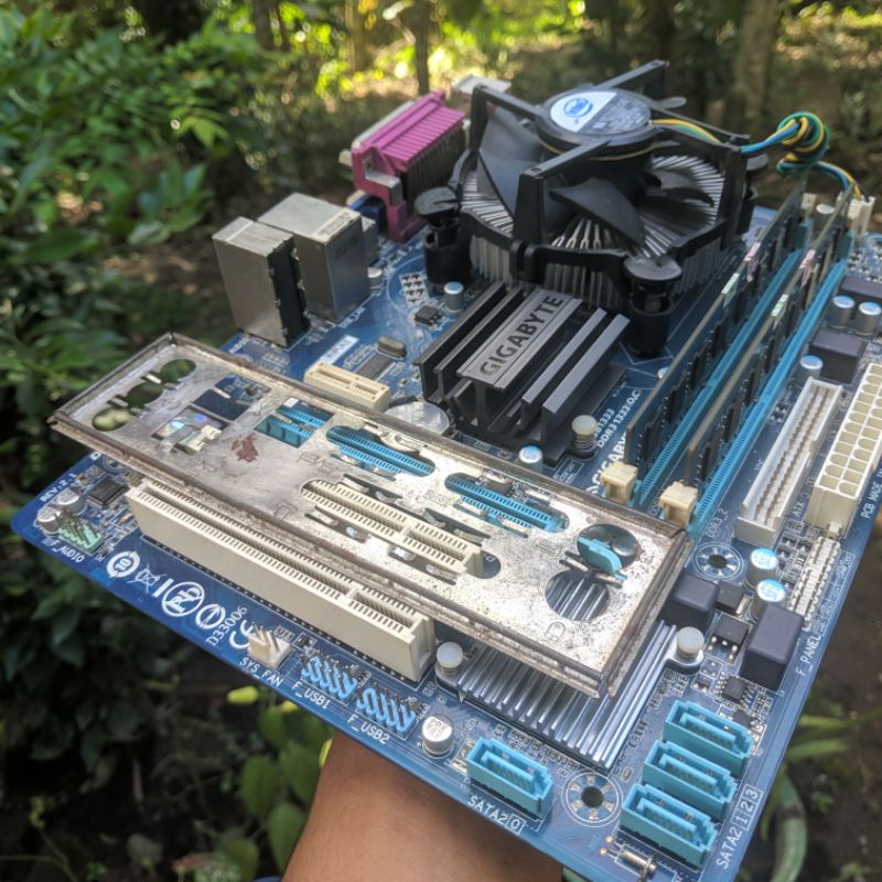 paket motherboard g41 + intel q6600 ram 4gb ddr3 lga 775