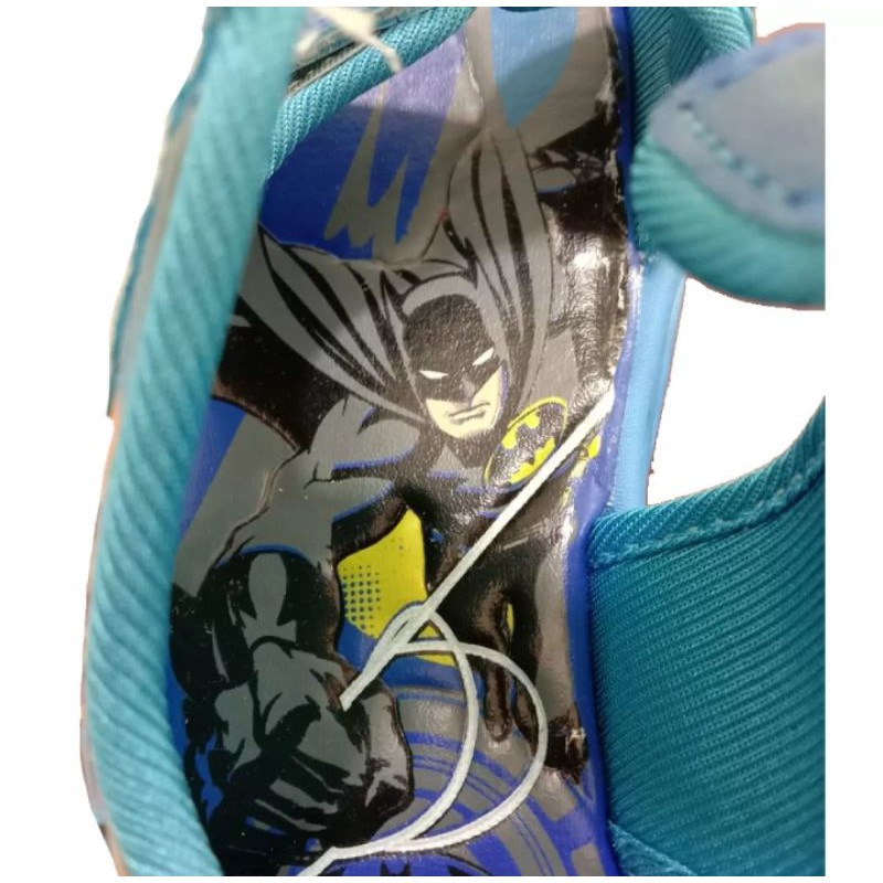 Sandal Batman LED Kids Shoes dengan Lampu LED Sepatu Anak Laki-laki Size 26-31 Usia 3-6 Tahun