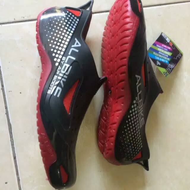 Sepatu karet sepeda, sepatu mancing, sepatu AllBIKE, sepatu sepeda murah ,sepatu sepeda karet