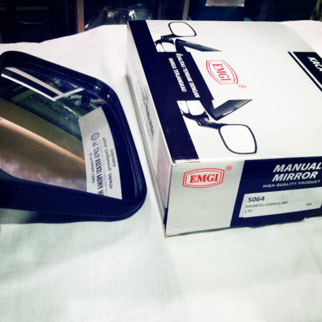 Spion kanan daihatsu zebra S88 S89