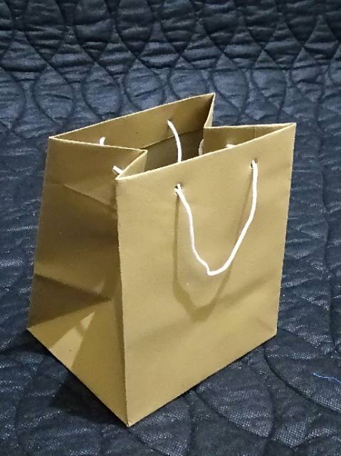 Paperbag/tas kertas donat polos (14x11x16)