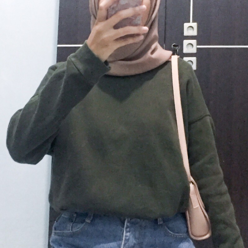 CREWNECK UNIQLO ARMY