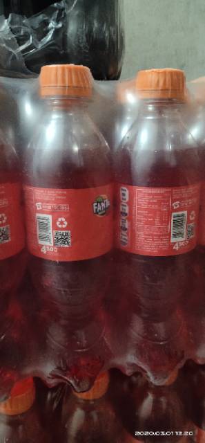 COLA, FANTA DAN SPRITE PET. SEPACK 12 BTL X±390 ML.