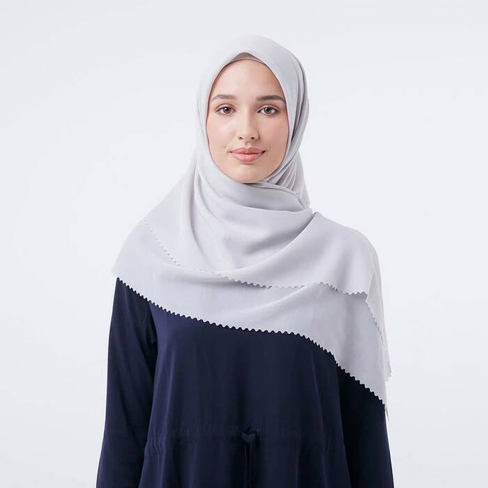 Zoya Fatin Kerudung Segi Empat Wave Scarf