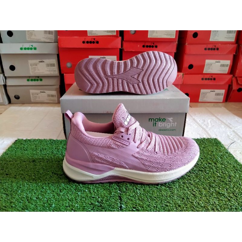 DIADORA ALLESIA DIACA20102DP for women original