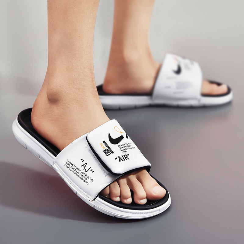 [ COD + Kirim Hari ini ] SANDAL NIKE Sendal Slip On Sendal Casual Sendal Slop Flip Flop Original Pria Wanita Sandal Sendal Terlaris Santai Sendal Pria Impor Karet Berkualitas Tinggi, Non-Slip, Tahan Aus, Ringan Dan Bernapas