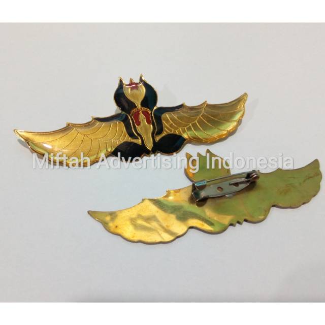 

Wing Pramuka Tapak Kaki Merah Ready