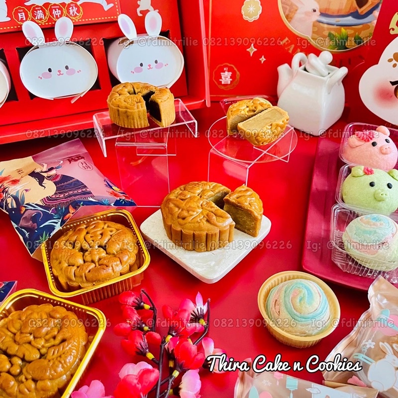 

isi 2 ukuran besar mooncake kue bulan premium hamper gift