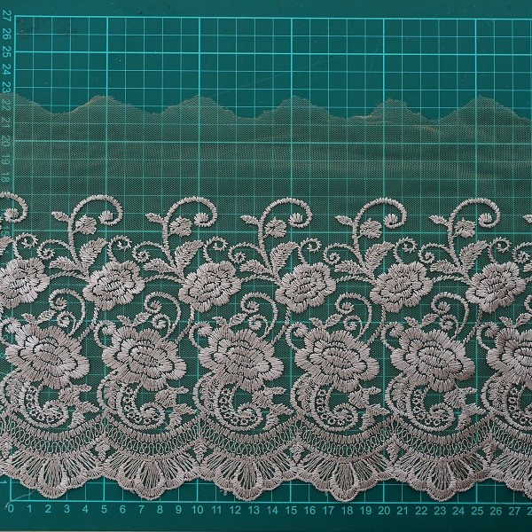 Kain Renda Bordir Tile - Bunga Besar - 13814 (L:-/+ 20 cm)