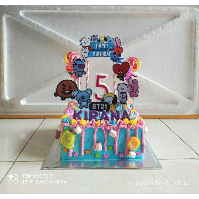 

PROMO !!! ICE CREAM TART, Karakter BT21, 16 cm, Tart Dalamnya 100% Ice Cream Tanpa Kue