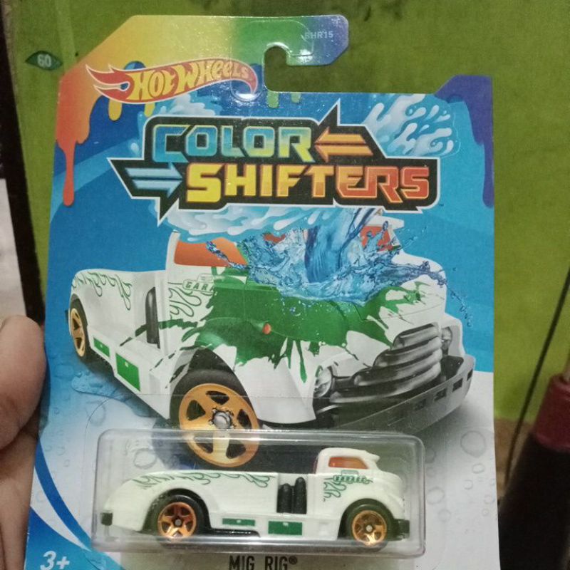 Hotwheels mig rig color Shifters series