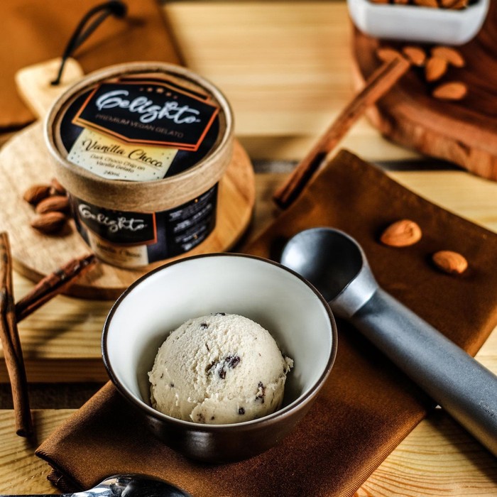 

GELIGHTO Gelato for Pet Parent Vanilla Choco