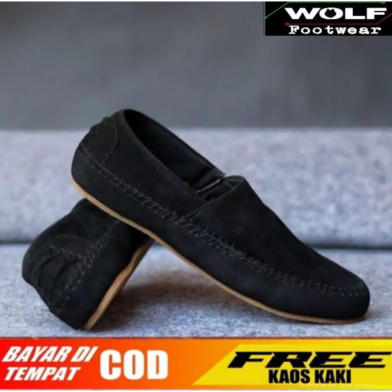 HIGHLAND BLACK |WOLF x COZY| Sepatu Slip on Pria Santai Casual Formal Suede Kerja Simple