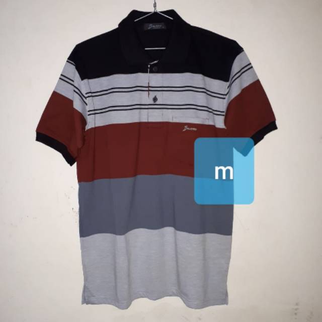 Kaos berkerah baverre