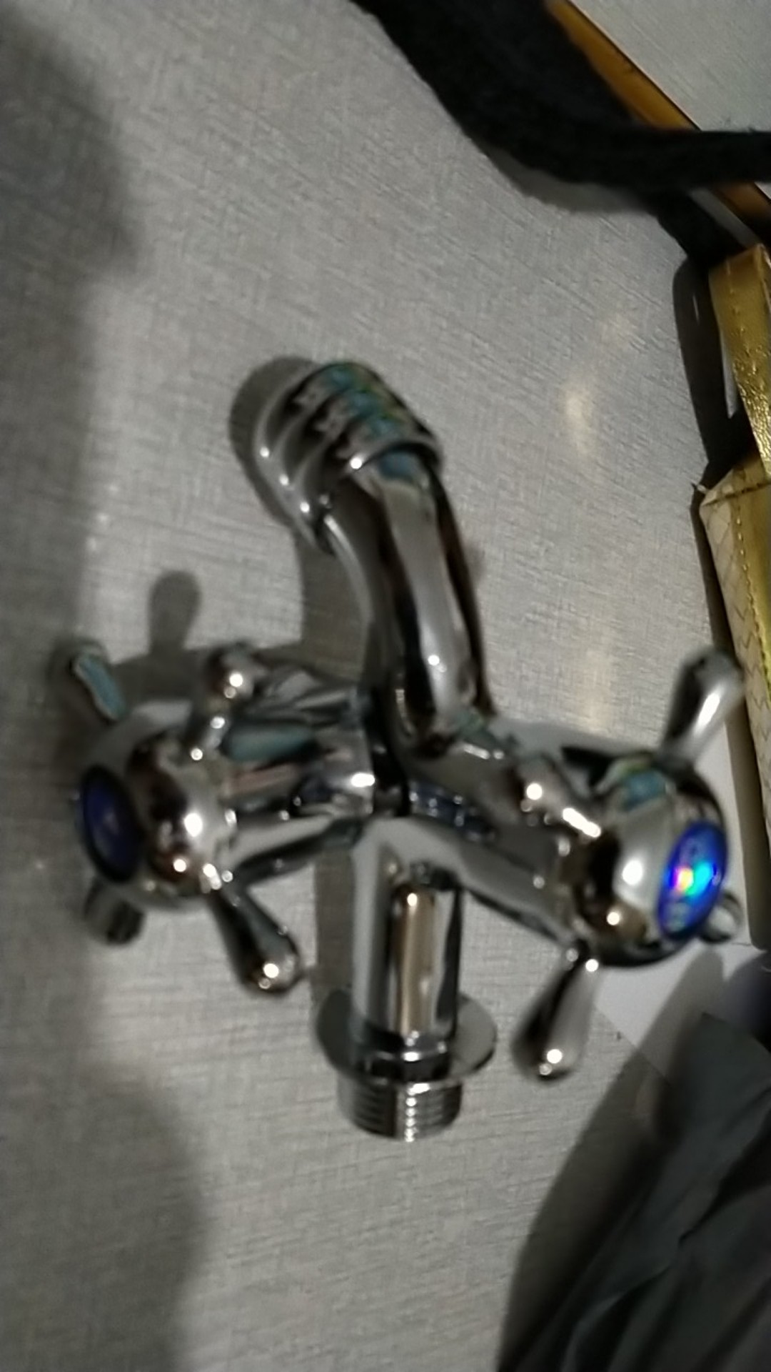 Kran Cabang Stainless Kran Double Sower