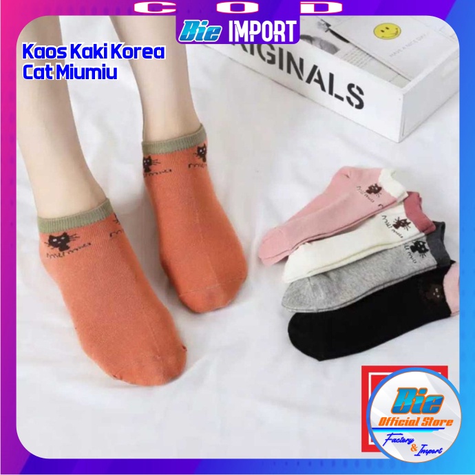 Kaos Kaki Korea Wanita Motif Cat Miumiu Impor Best Seller