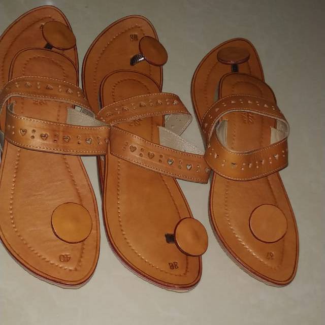  SANDAL  WANITA  JAMUR MODEL  LUBANG Shopee  Indonesia