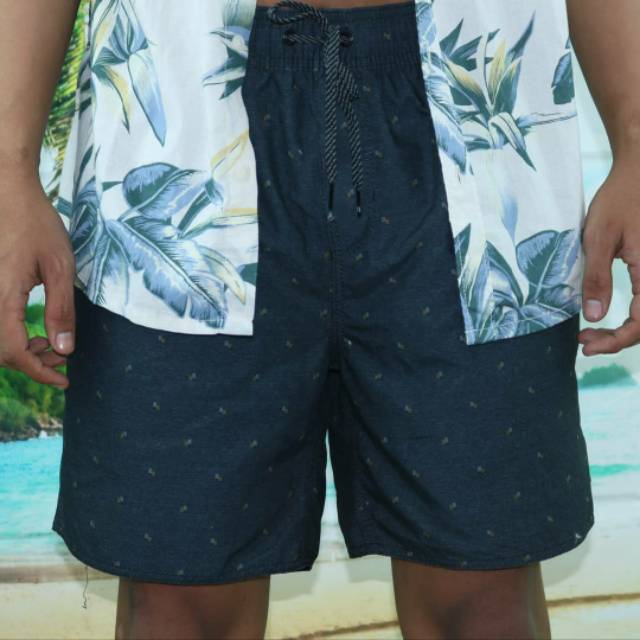 Billabong boardshorts