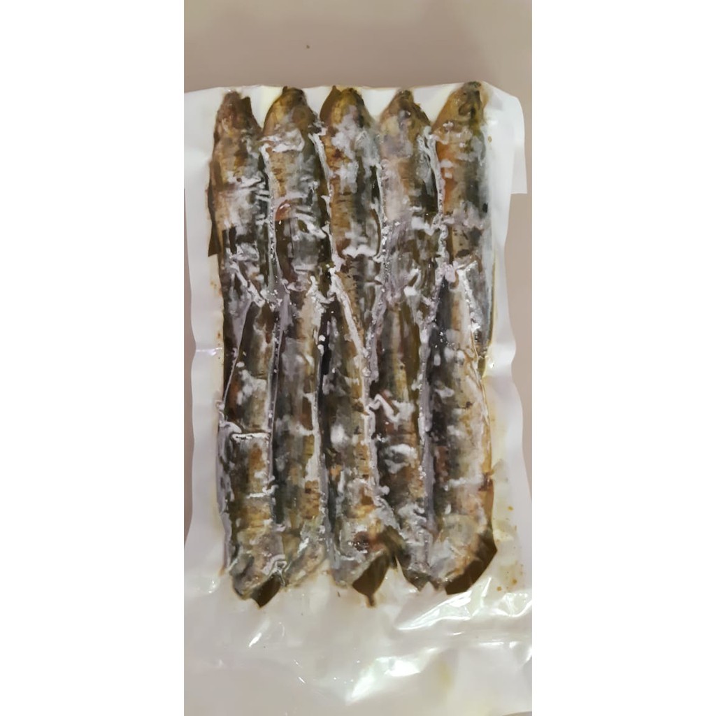 

Ikan Pindang Sarden isi 10 pcs