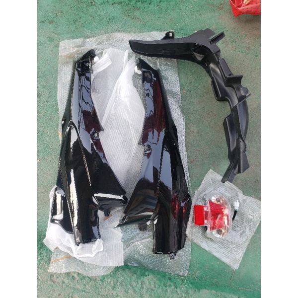 paket bagian belakang wave 125 bahan mocin