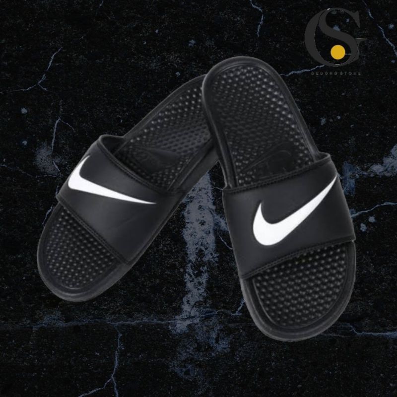 SANDAL NIKE BENASSI JDI SWOOSH BLACK WHITE/ SANDAL SLIDES PRIA&WANITA/ SENDAL SLOP NIKE PRIA&WANITA